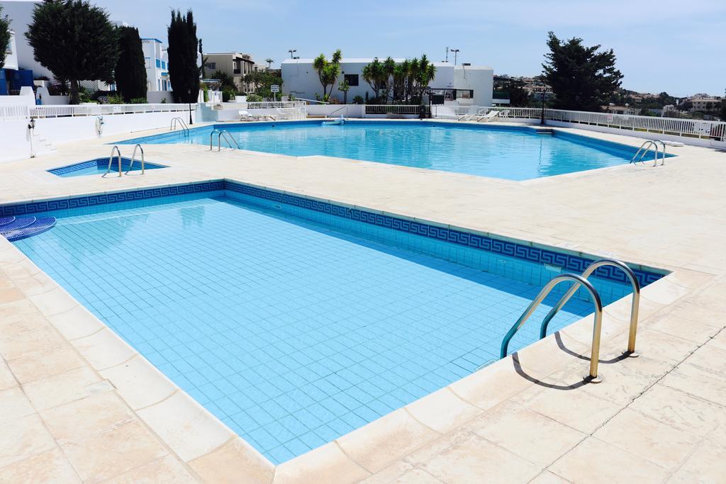 بافوس Ikaria Village Sea View Apartment المظهر الخارجي الصورة