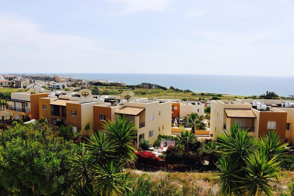 بافوس Ikaria Village Sea View Apartment المظهر الخارجي الصورة